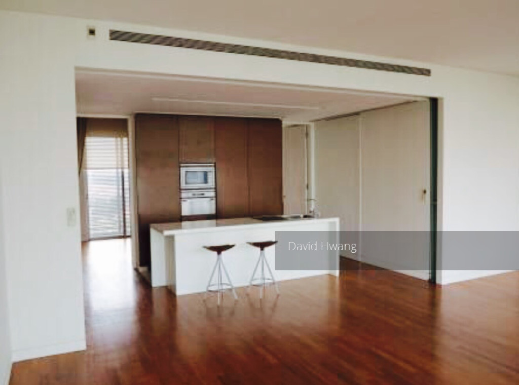 Three Three Robin (D10), Apartment #125384522